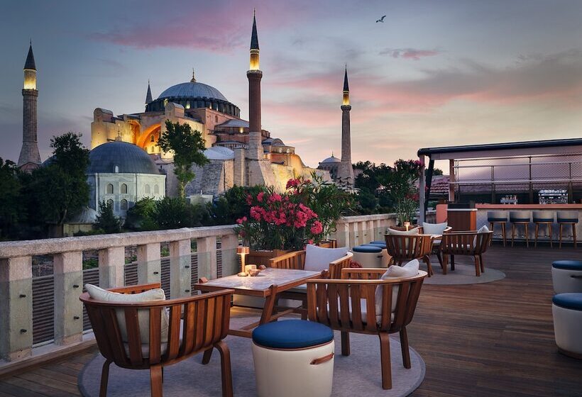 Four Seasons Hotel Istanbul At Sultanahmet
