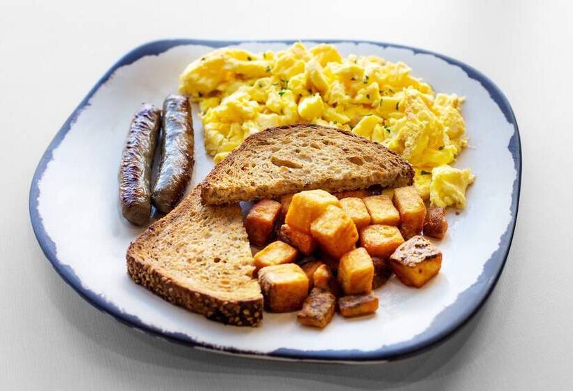 בית מלון כפרי Holiday Inn   Cheshire   Southington, An Ihg