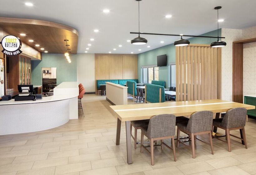 בית מלון כפרי Holiday Inn   Cheshire   Southington, An Ihg