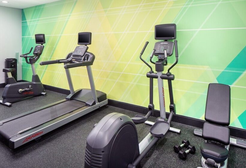 בית מלון כפרי Holiday Inn   Cheshire   Southington, An Ihg