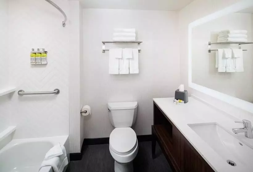 호텔 Holiday Inn   Cheshire   Southington, An Ihg