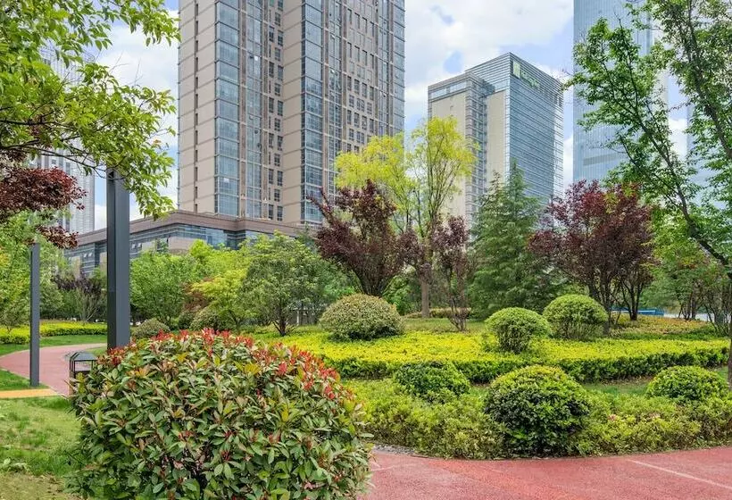 هتل Holiday Inn Xi An Greenland Century City, An Ihg