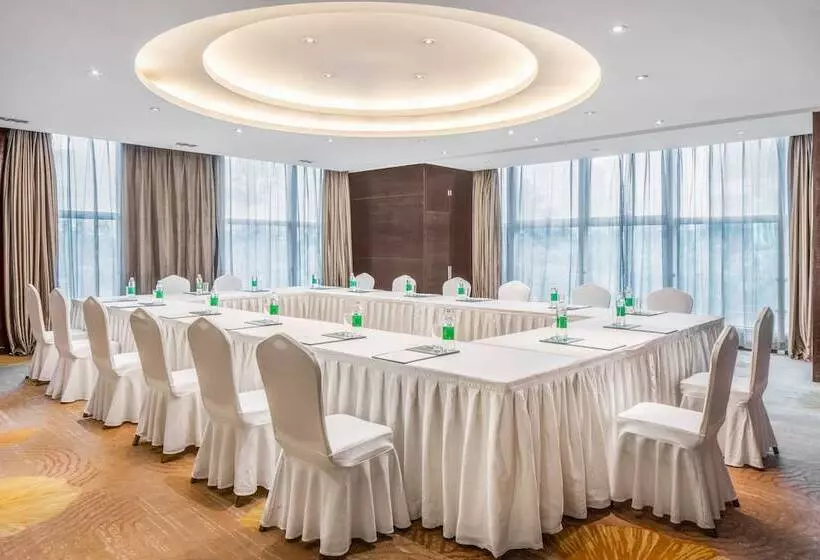 هتل Holiday Inn Xi An Greenland Century City, An Ihg