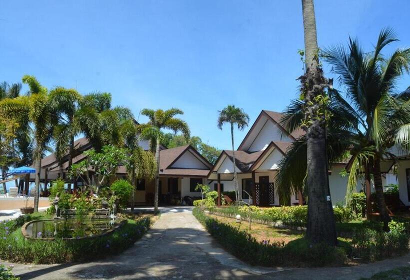 فندق Lanta Il Mare Beach Resort