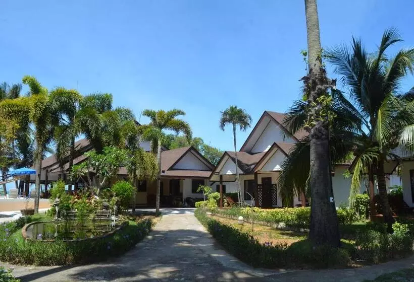 Hotel Lanta Il Mare Beach Resort