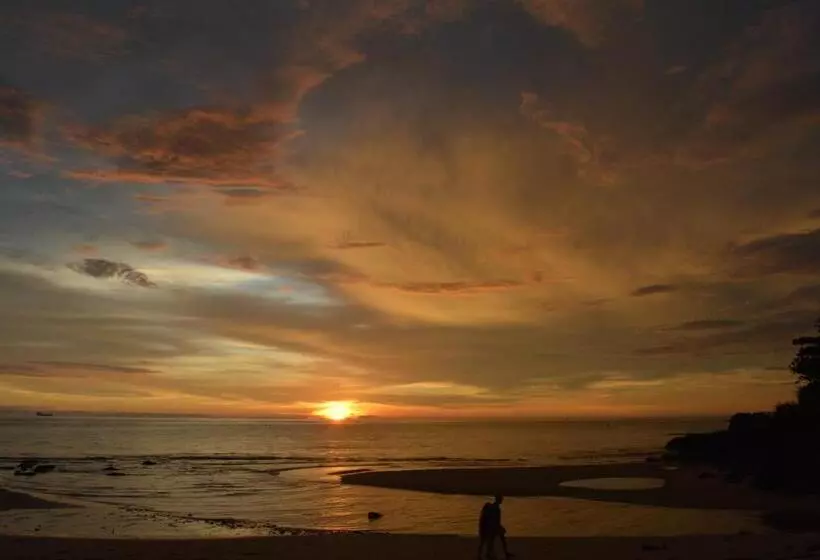 Hotel Lanta Il Mare Beach Resort