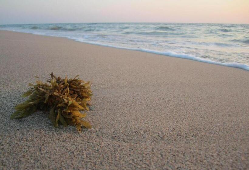 فندق Lanta Il Mare Beach Resort