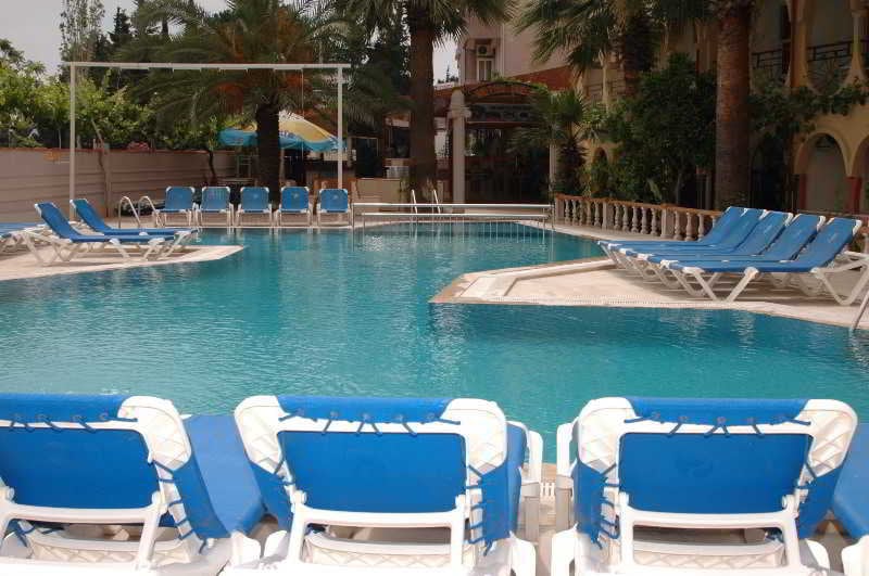 בית מלון כפרי Palmiye