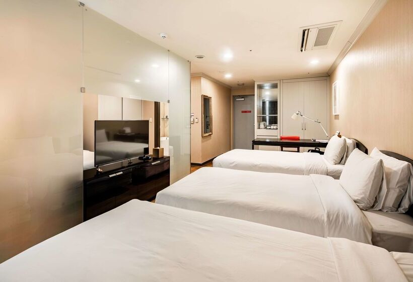 Ramada Hotel And Suites Seoul Namdaemun