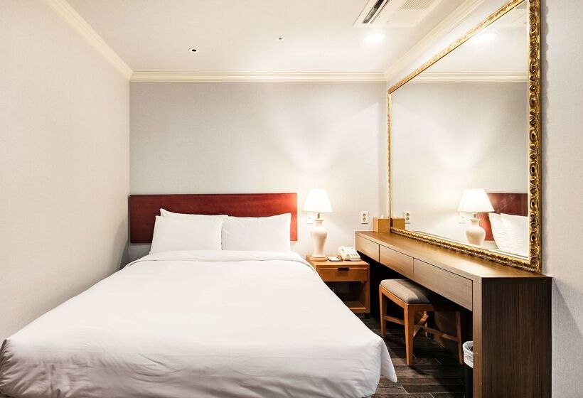 Ramada Hotel And Suites Seoul Namdaemun