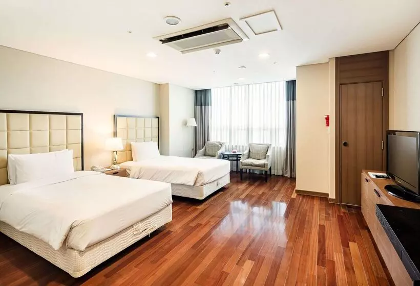 Ramada Hotel And Suites Seoul Namdaemun