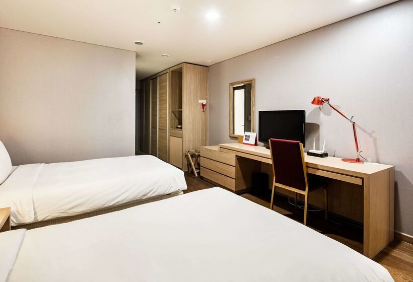 Ramada Hotel And Suites Seoul Namdaemun