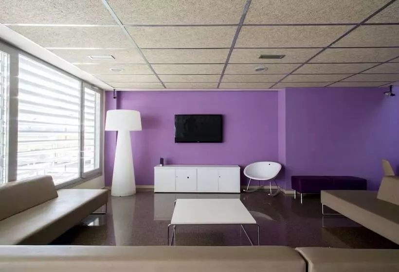 호텔 Residencia Universitaria Los Abedules