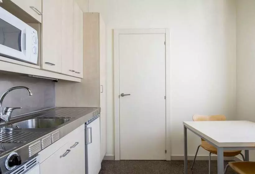 호텔 Residencia Universitaria Los Abedules