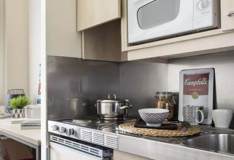 호텔 Residencia Universitaria Los Abedules