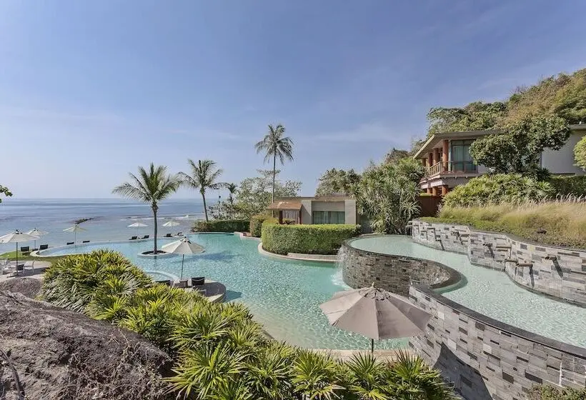 ホテル Shasa Resort   Luxury Beachfront Suites