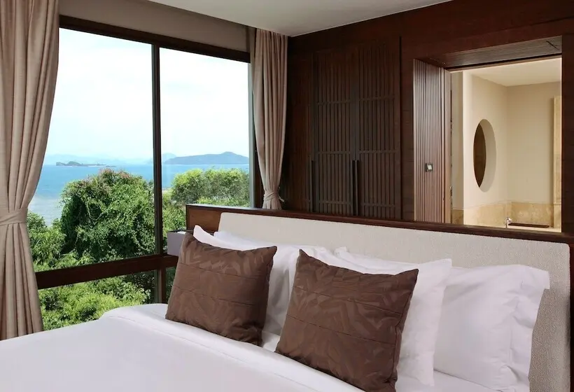 ホテル Shasa Resort   Luxury Beachfront Suites