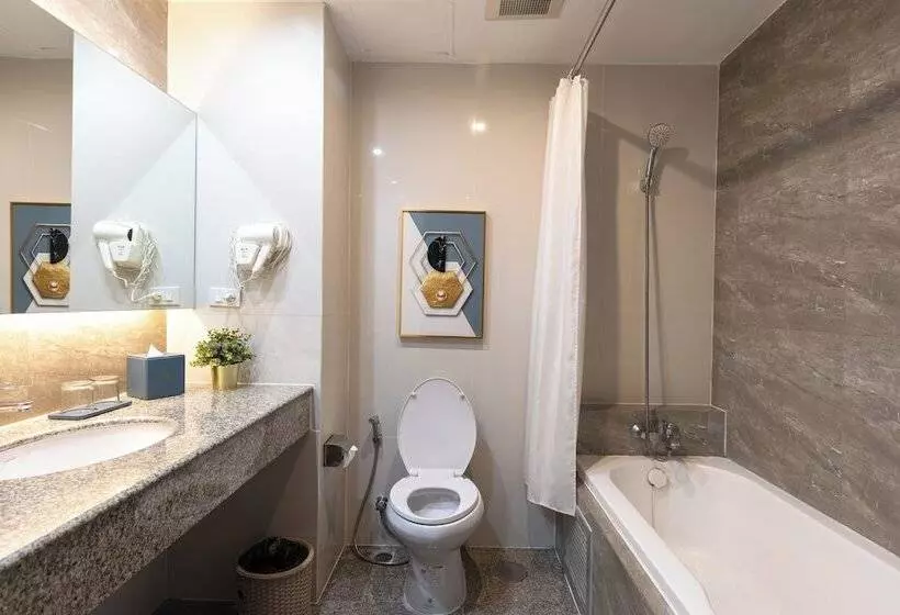 Siam Mandarina Hotel Free Bkk Airport Shuttle