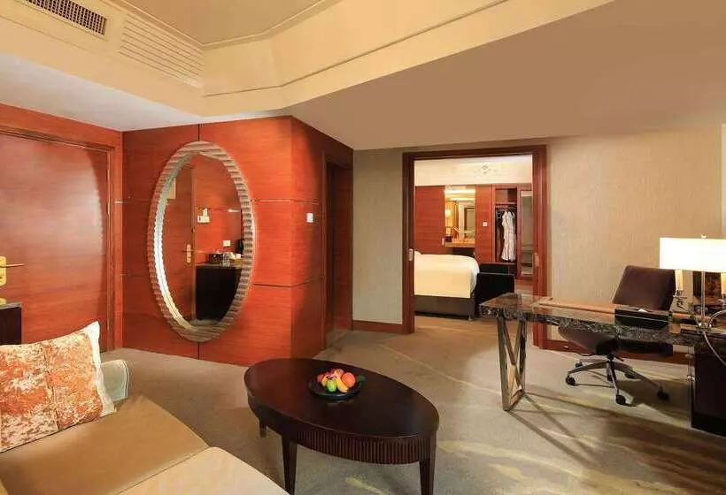 هتل Wyndham Grand Plaza Royale Hangzhou