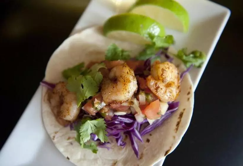 Z Ocean Hotel, Classico A Sonesta Collection