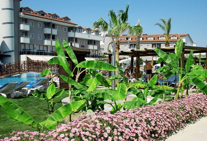 Monachus Hotel & Spa   All Inclusive