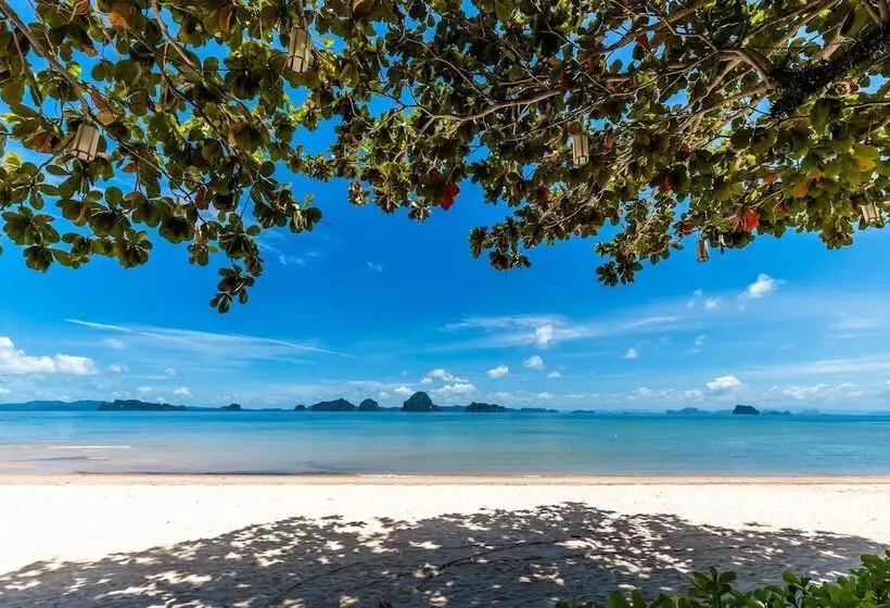 Tup Kaek Sunset Beach Resort Sha Plus