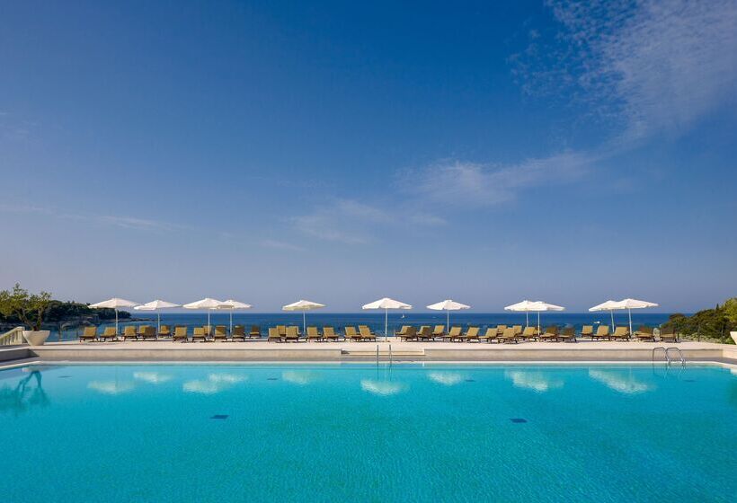 Arena Verudela Beach