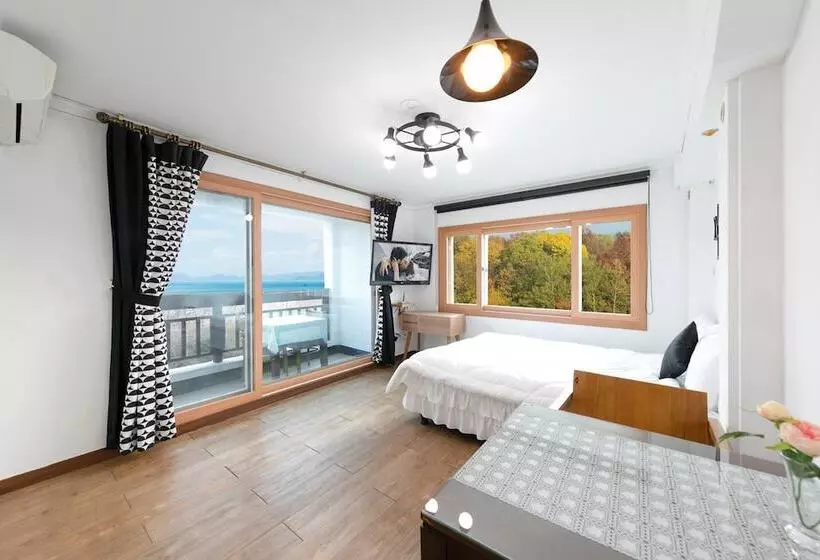 Gangneung Undukmaru Pension