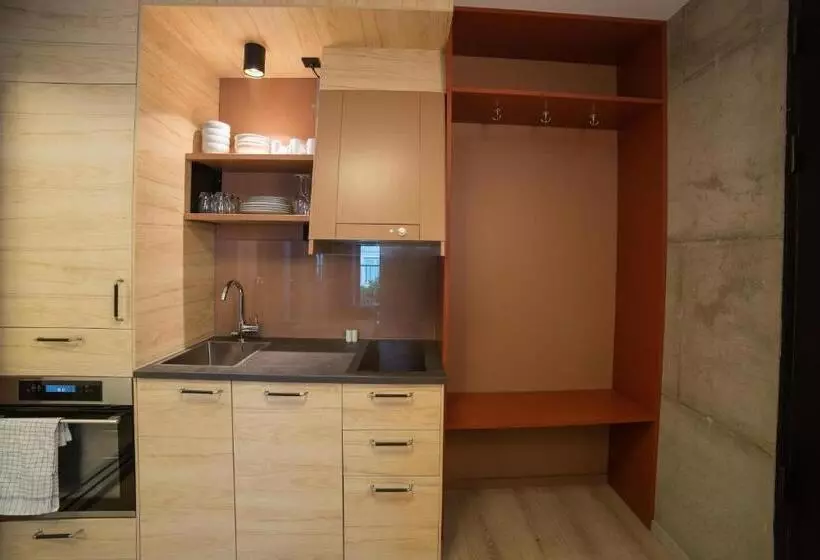 Home Again Apartments Kirkegata