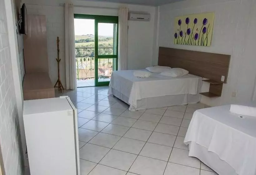 ホテル Parque Das Tuias