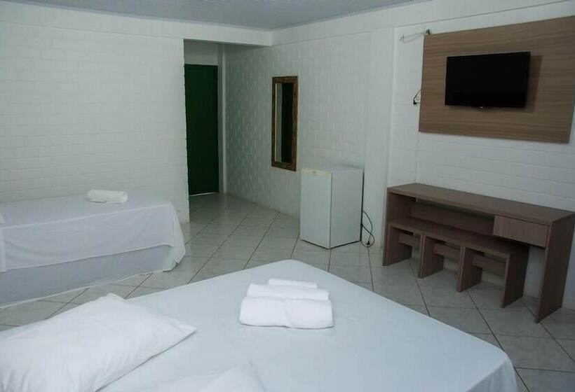 Hotel Parque Das Tuias