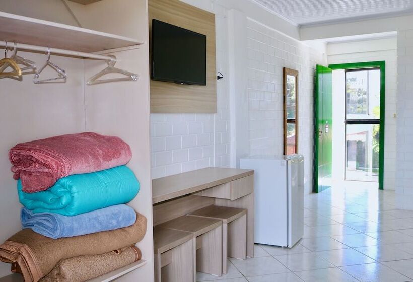 Hotel Parque Das Tuias