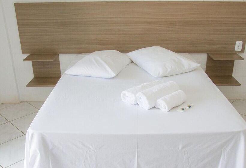 Hotel Parque Das Tuias