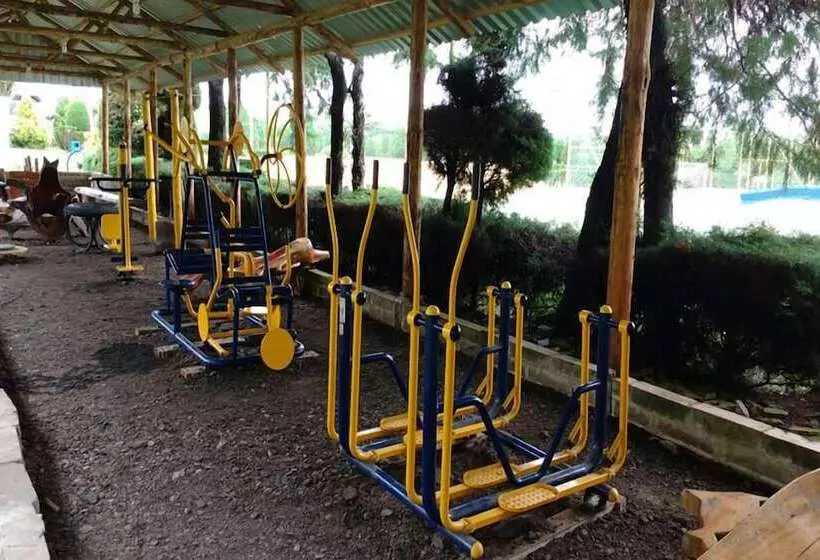 ホテル Parque Das Tuias