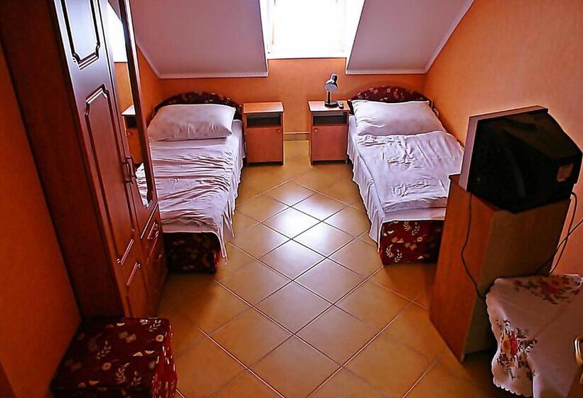 بنسيون Abigél Vendégház