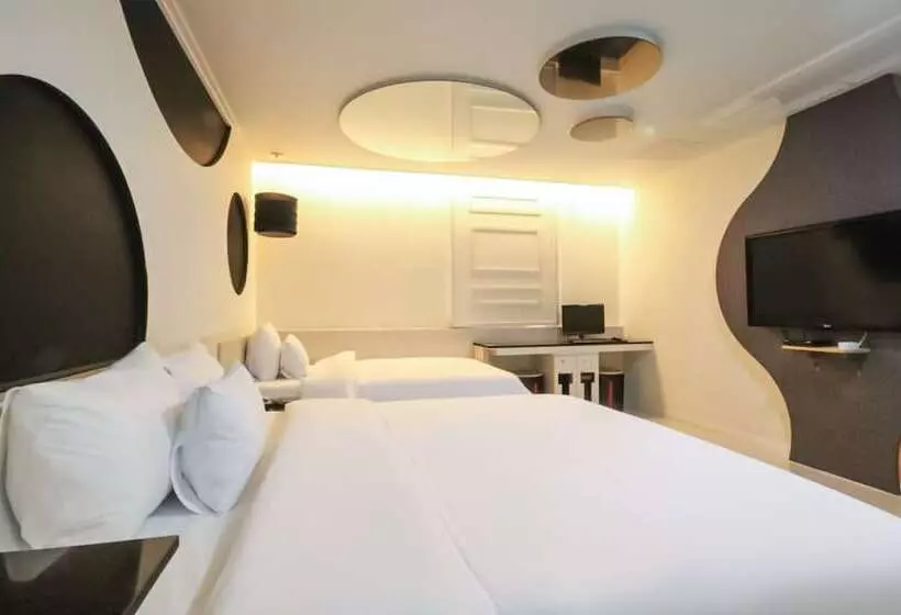 مُتل Changwon Sangnamdong Mtm