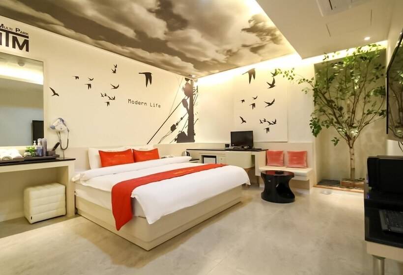 מוטל Changwon Sangnamdong Mtm