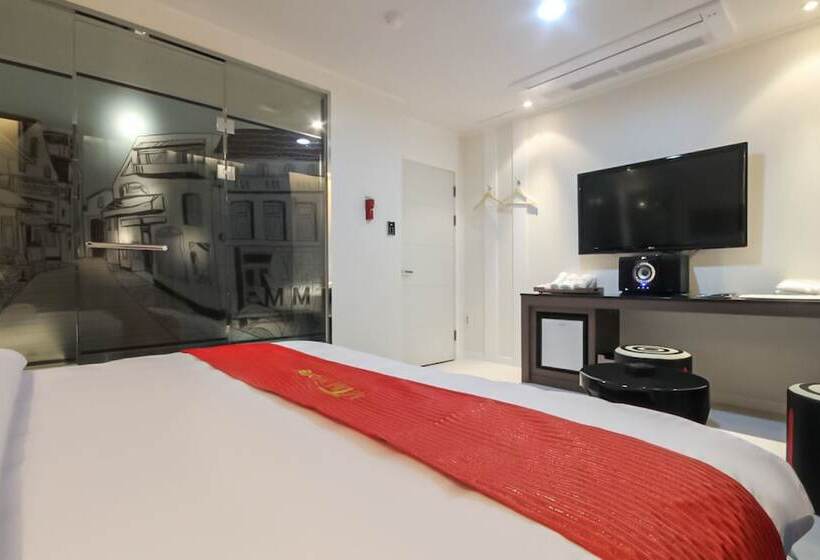 מוטל Changwon Sangnamdong Mtm