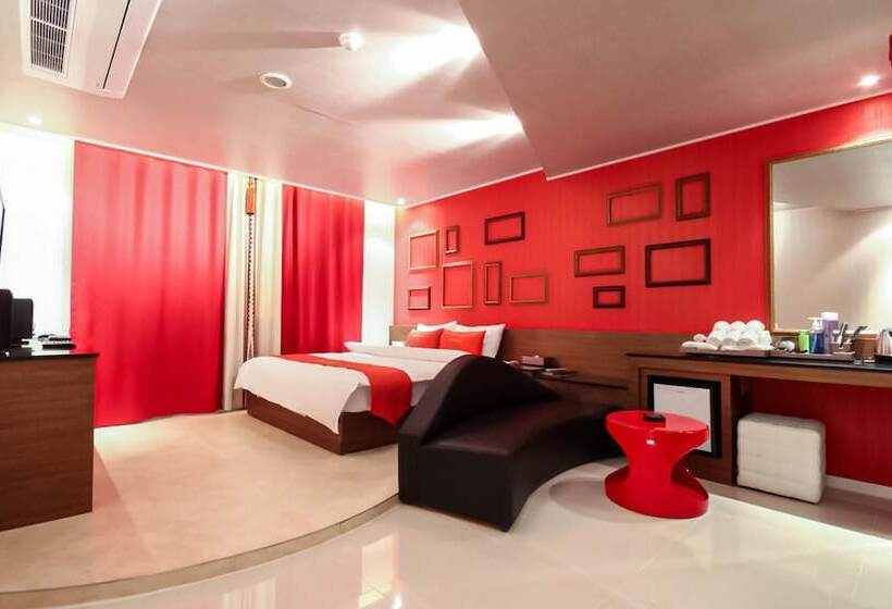 מוטל Changwon Sangnamdong Mtm