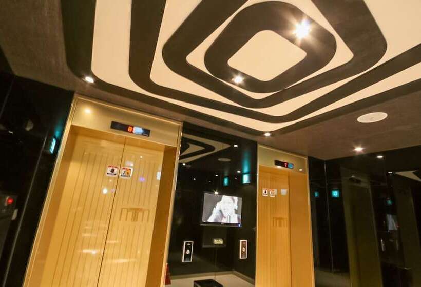 מוטל Changwon Sangnamdong Mtm