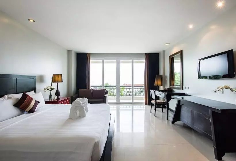 Dorshada Resort By The Sea