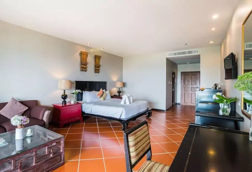 Dorshada Resort By The Sea