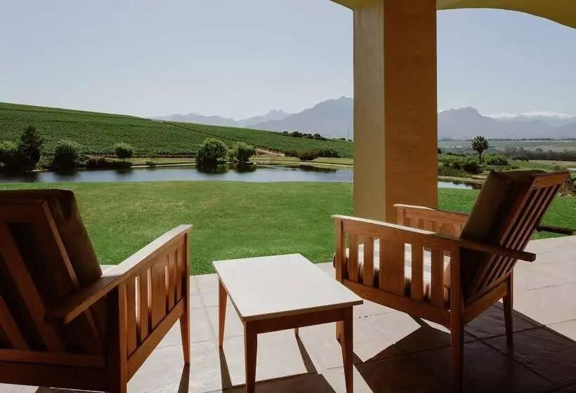 酒店 Asara Wine Estate &