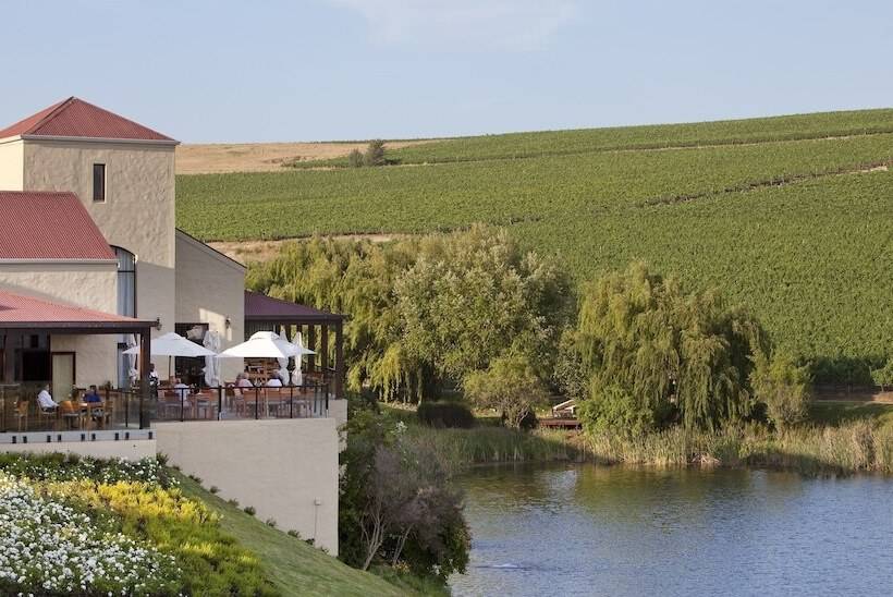 酒店 Asara Wine Estate &