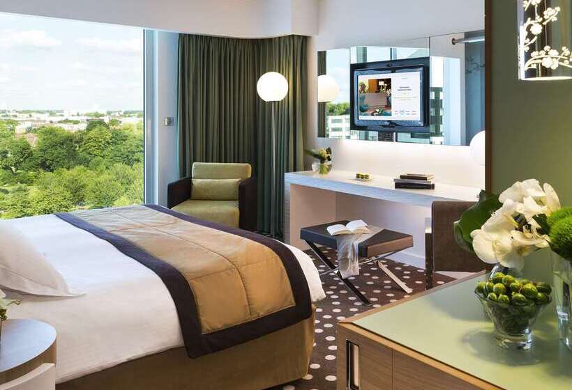 هتل Barriere Lille