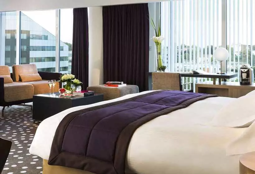 هتل Barriere Lille