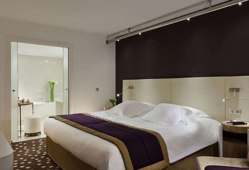 هتل Barriere Lille