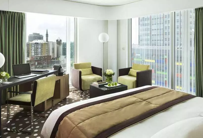 هتل Barriere Lille