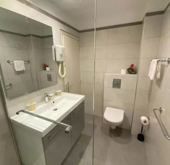 Отель Belvedere