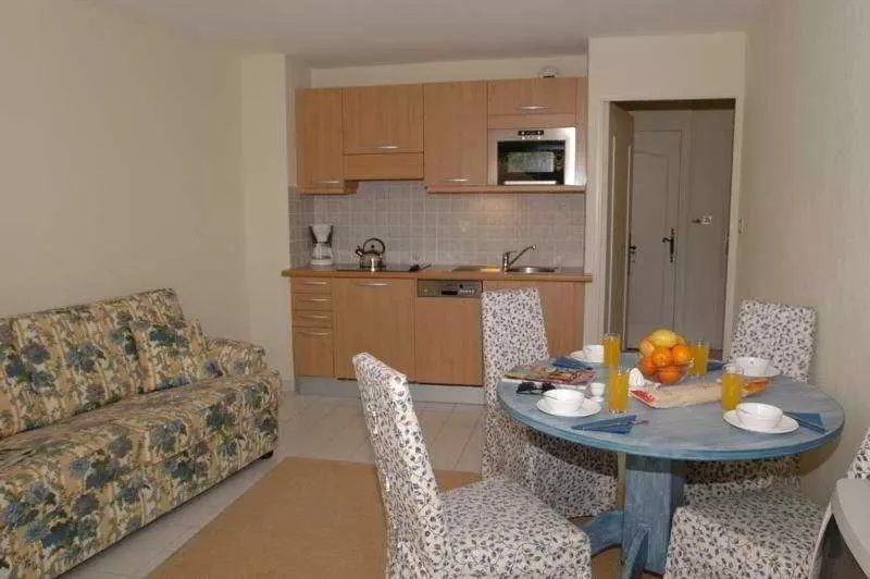 Отель Odalys Résidence Caesar Domus Apartment